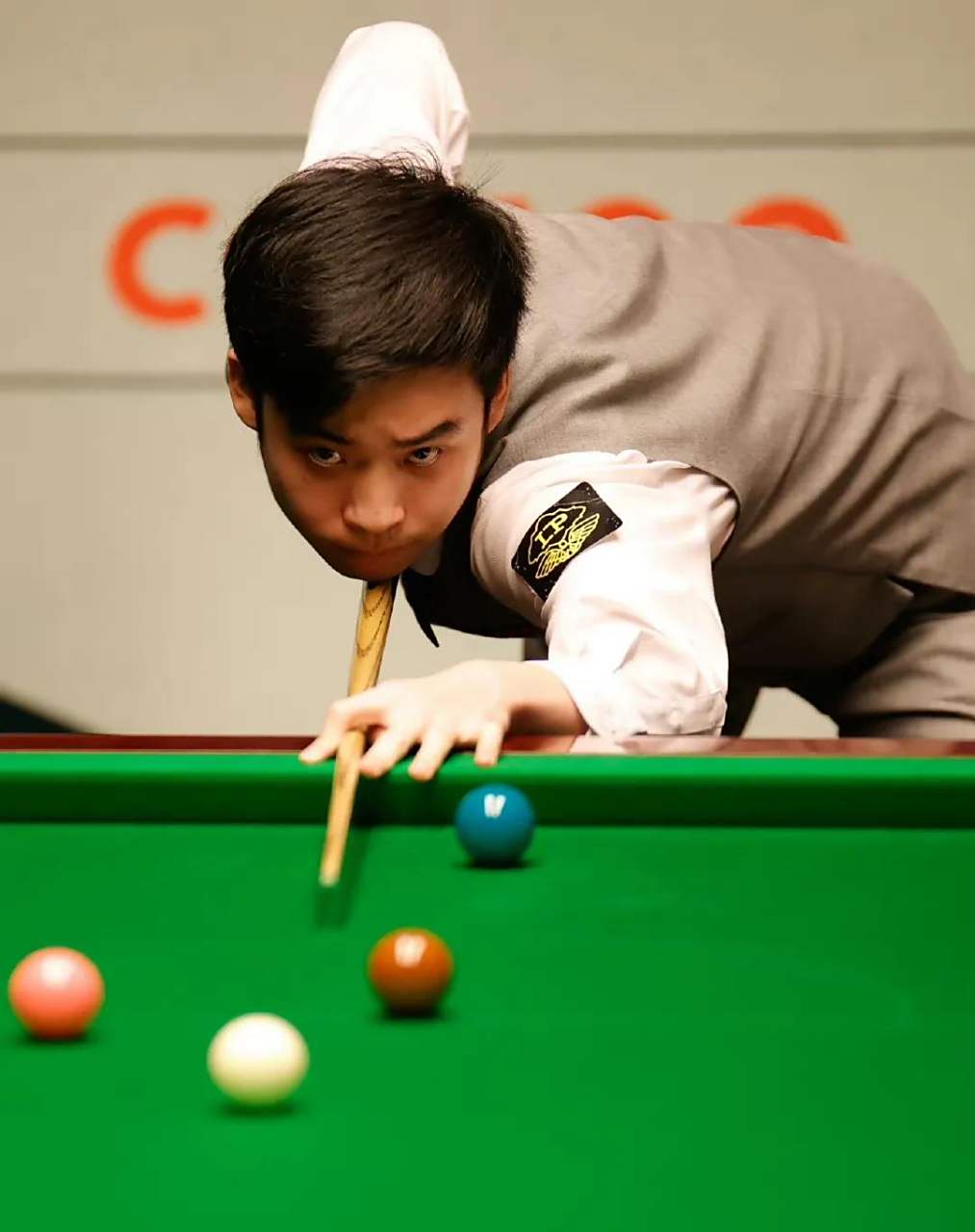 仅让申花队 仅让申花队