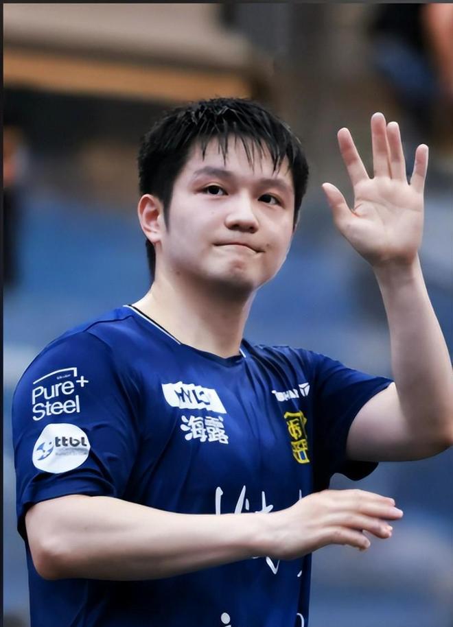 正在通过这 正在通过这