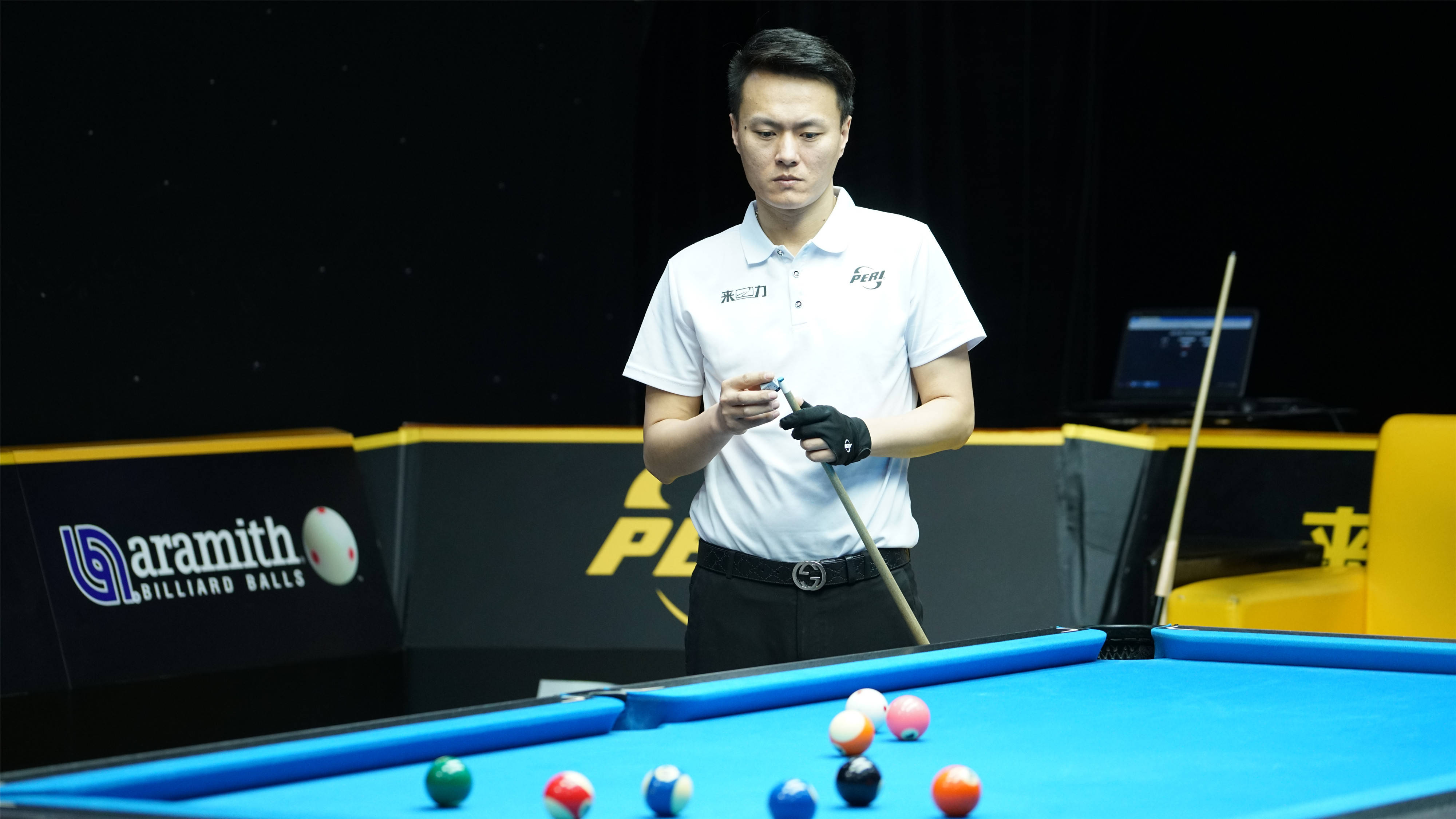 节日快乐的 节日快乐的