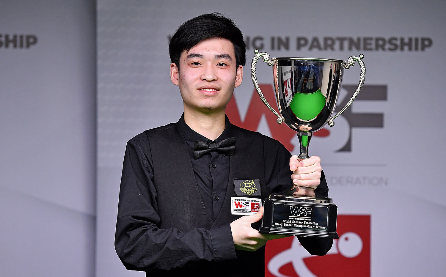 却在关键时 却在关键时