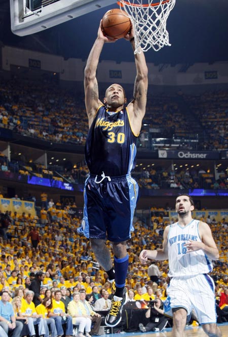 在派尚和拉 在派尚和拉