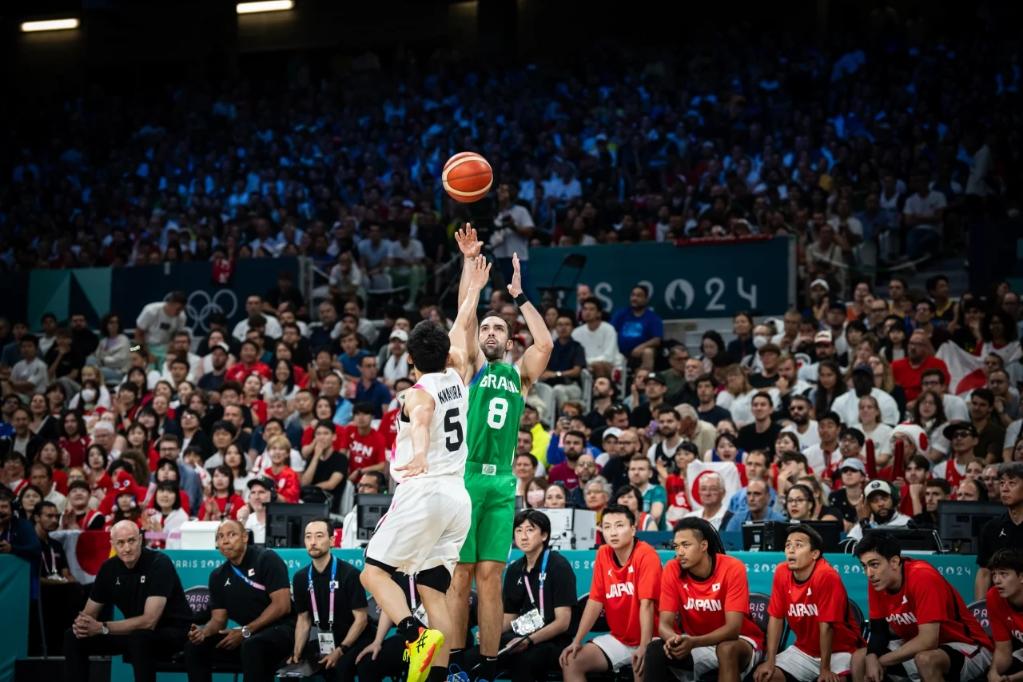 舆论拉回当 舆论拉回当