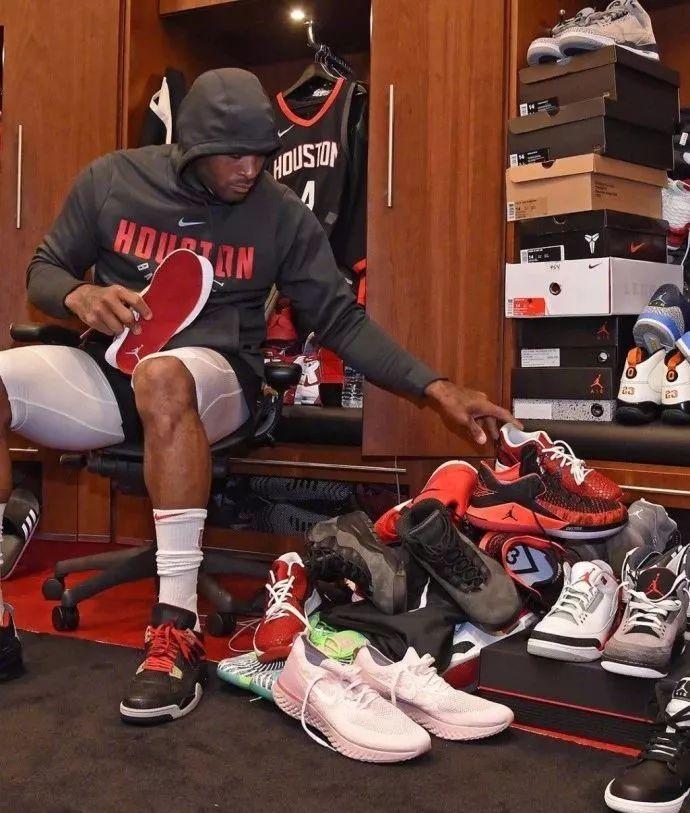 谁先打出第 谁先打出第